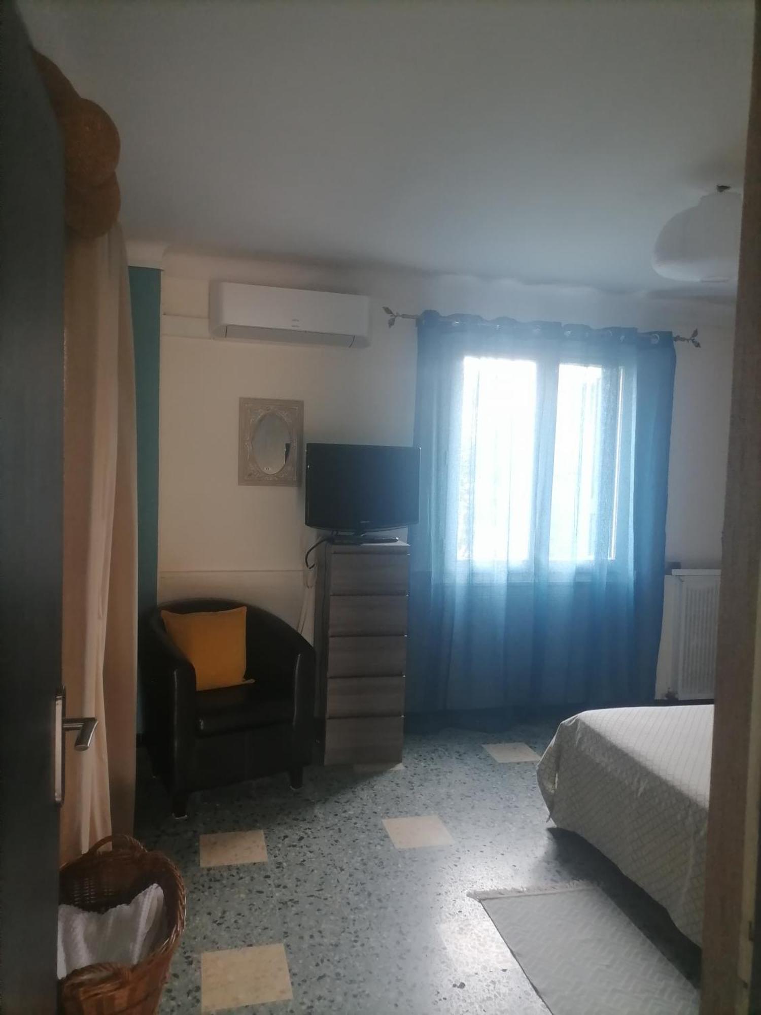 Maison Du Soleil Prades  Esterno foto